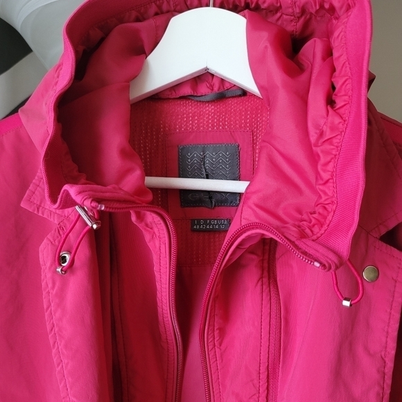 Geox Respira Hooded Thermal Jacket in Pink Rose Size Small - Picture 4 of 17